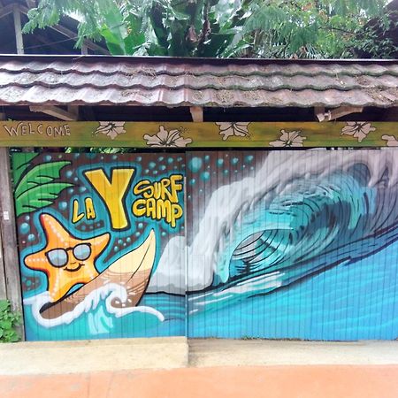 Hotel La Y Surf Camp Bocas del Toro Exterior foto
